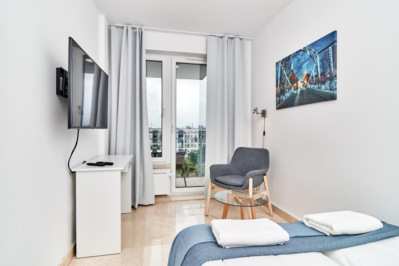 Apartments Wroclaw Pulaskiego By Noclegi Renters Exteriör bild